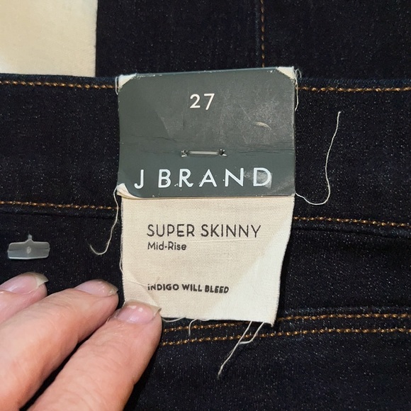J Brand skinny jeans - Picture 3 of 9